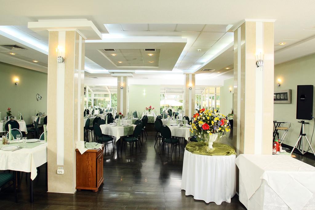 Hotel Nufarul Băile Felix Dış mekan fotoğraf